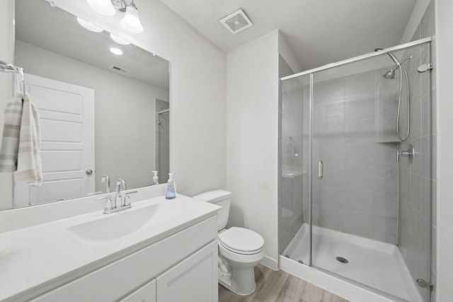 2502 Gelding Manor Drive, Alvin, TX 77511