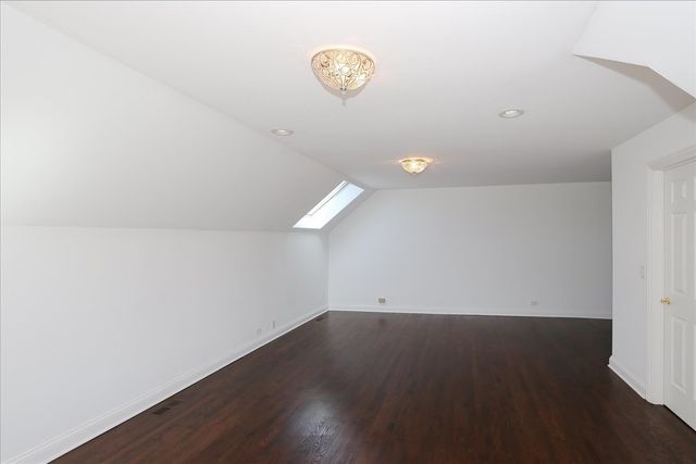 5N523 E Lakeview Circle, St. Charles, IL 60175