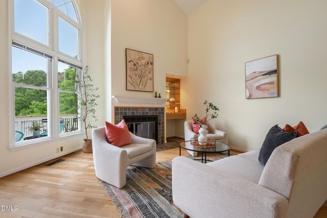 104 Homewood Drive, Chapel Hill, NC 27514