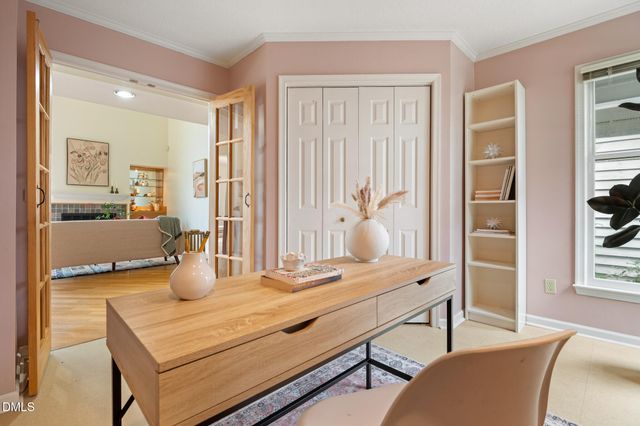 104 Homewood Drive, Chapel Hill, NC 27514
