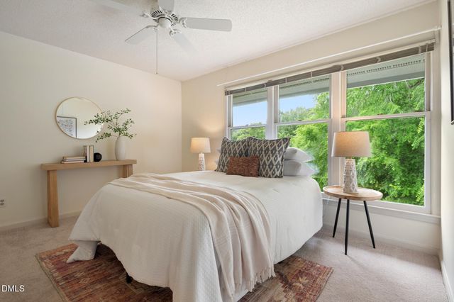 104 Homewood Drive, Chapel Hill, NC 27514