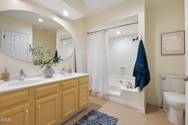 104 Homewood Drive, Chapel Hill, NC 27514