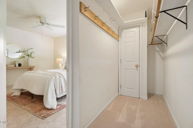 104 Homewood Drive, Chapel Hill, NC 27514