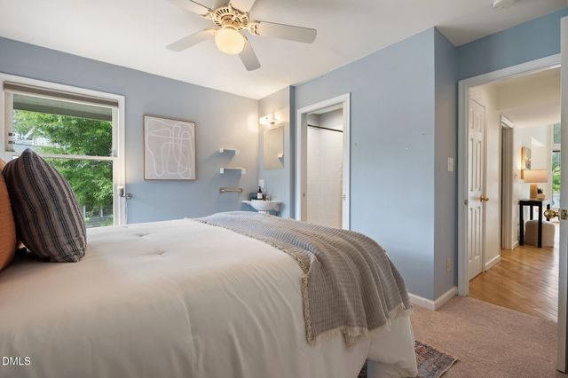 104 Homewood Drive, Chapel Hill, NC 27514