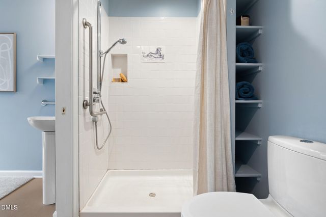 104 Homewood Drive, Chapel Hill, NC 27514
