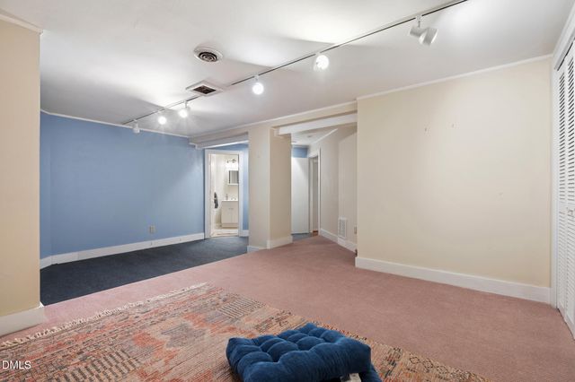 104 Homewood Drive, Chapel Hill, NC 27514