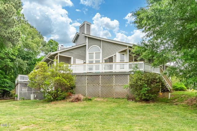 104 Homewood Drive, Chapel Hill, NC 27514