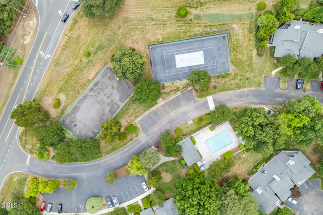 104 Homewood Drive, Chapel Hill, NC 27514