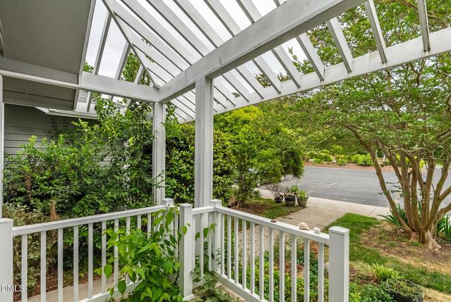 104 Homewood Drive, Chapel Hill, NC 27514