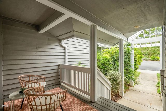 104 Homewood Drive, Chapel Hill, NC 27514