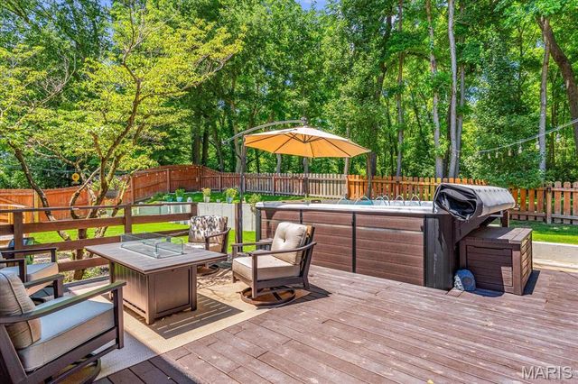 112 Lake Lorraine Drive, Swansea, IL 62226