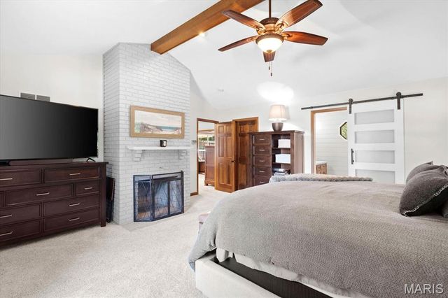 112 Lake Lorraine Drive, Swansea, IL 62226