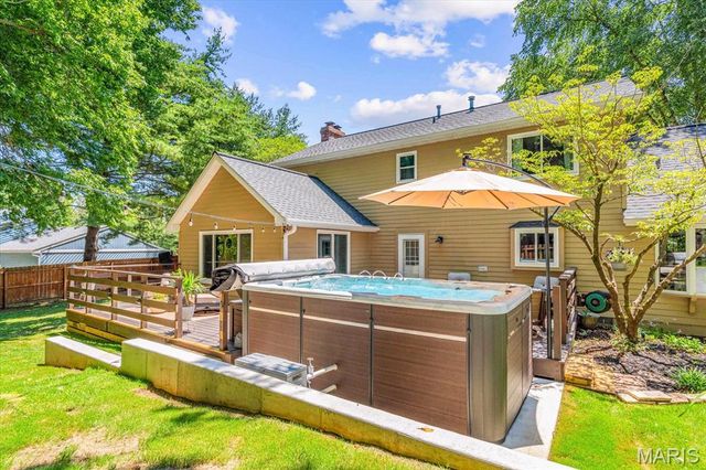 112 Lake Lorraine Drive, Swansea, IL 62226