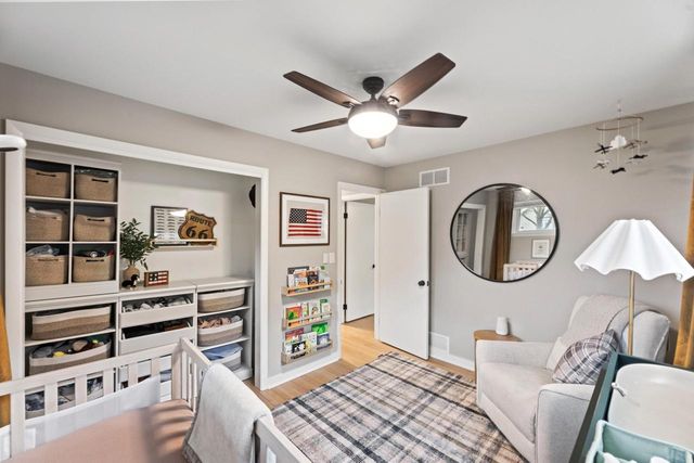 N54W14225 Van Buren DRIVE, Menomonee Falls, WI 53051