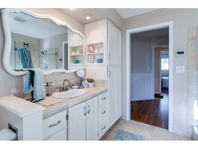 4101 Ne 119TH St, Vancouver, WA 98686