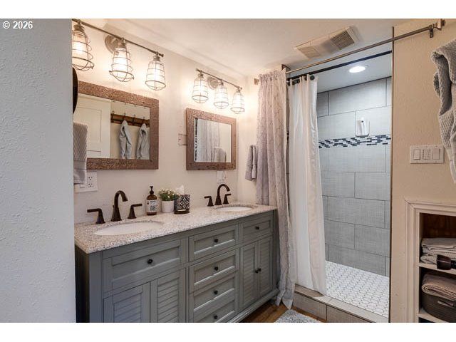 4101 Ne 119TH St, Vancouver, WA 98686