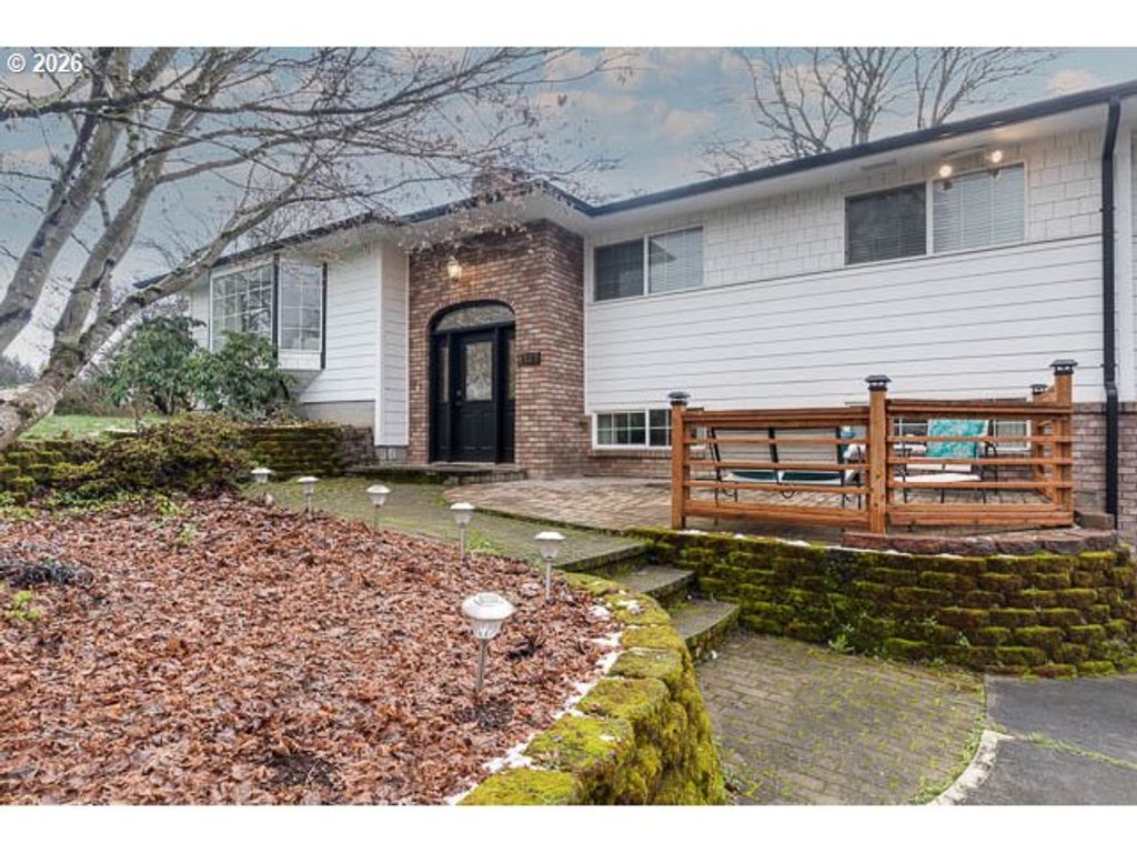 4101 Ne 119TH St, Vancouver, WA 98686