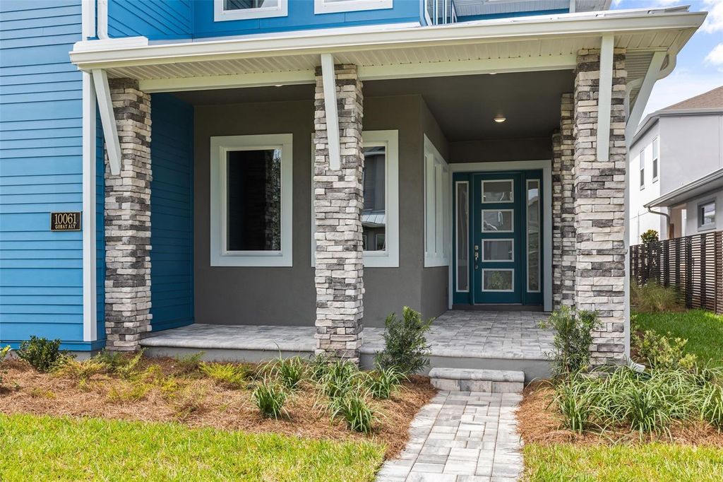 Image 5 of property listing at 10061 GOBAT ALLEY, Orlando, FL 32827
