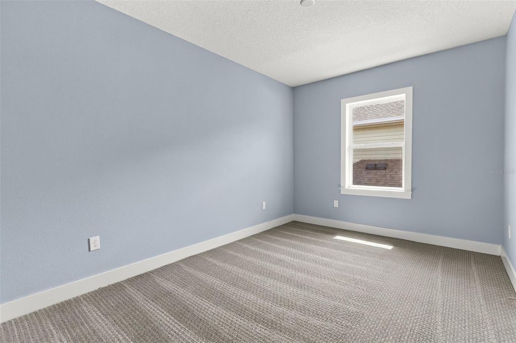 Image 49 of property listing at 10061 GOBAT ALLEY, Orlando, FL 32827