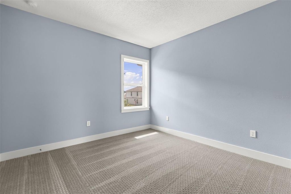 Image 52 of property listing at 10061 GOBAT ALLEY, Orlando, FL 32827