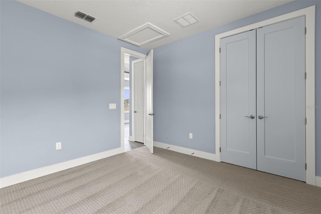 Image 53 of property listing at 10061 GOBAT ALLEY, Orlando, FL 32827