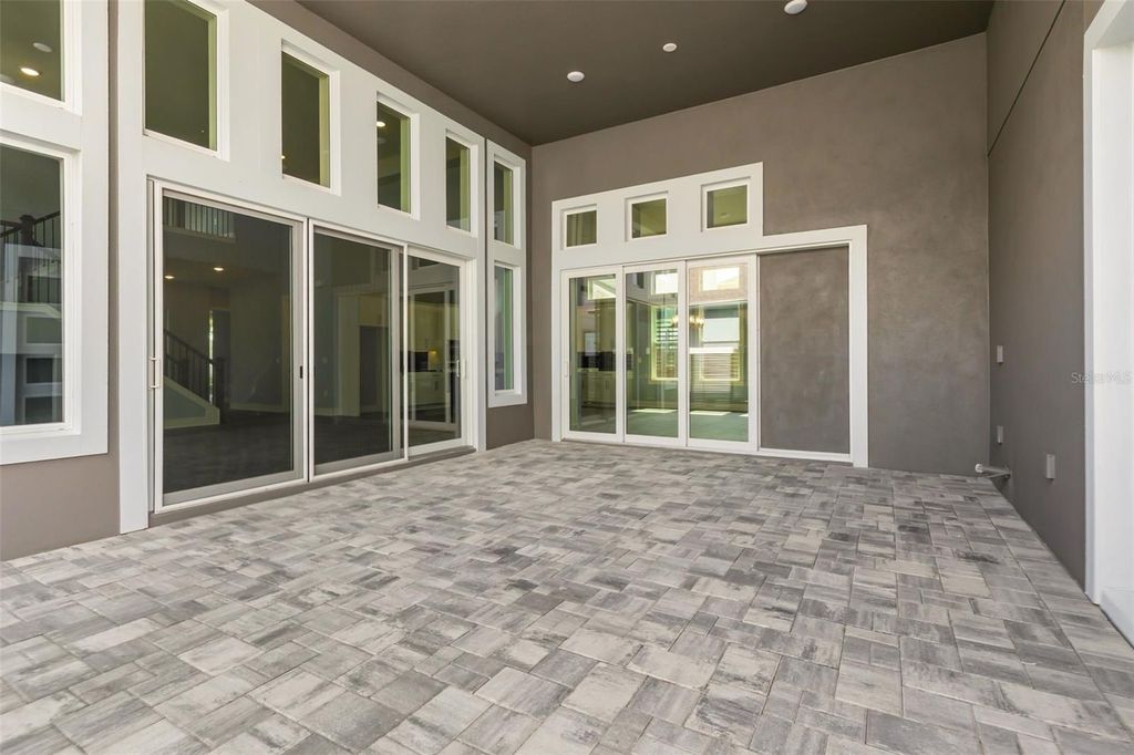 Image 56 of property listing at 10061 GOBAT ALLEY, Orlando, FL 32827