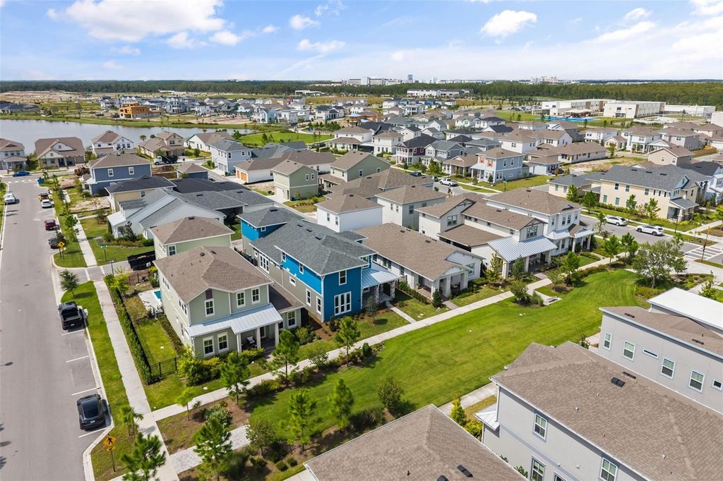 Image 78 of property listing at 10061 GOBAT ALLEY, Orlando, FL 32827