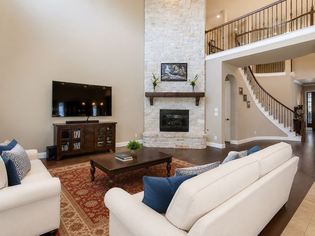 13812 Nash Lane, Frisco, TX 75035