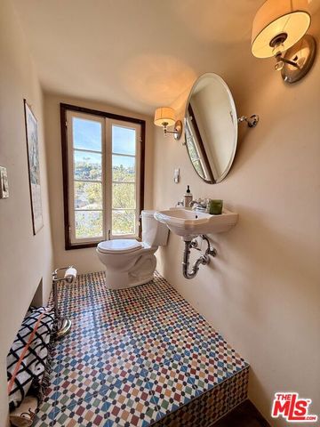 2566 Verbena Drive, Los Angeles, CA 90068