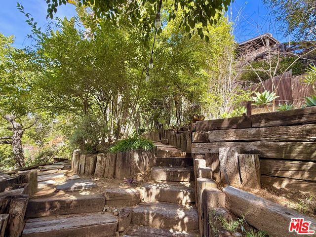 2566 Verbena Drive, Los Angeles, CA 90068