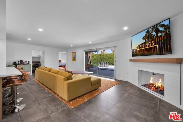 1930 S Toledo Avenue, Palm Springs, CA 92264