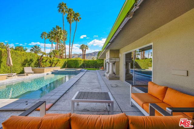 1930 S Toledo Avenue, Palm Springs, CA 92264