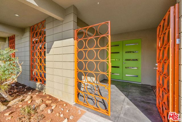 1930 S Toledo Avenue, Palm Springs, CA 92264