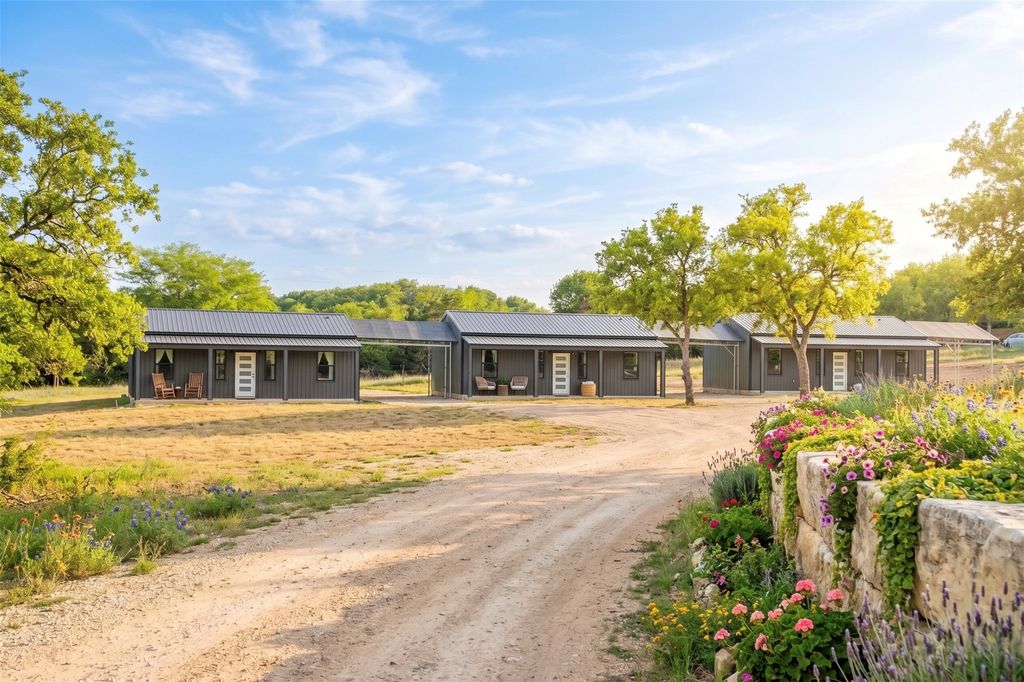 325 County Road 560 B, Farmersville, TX 75442