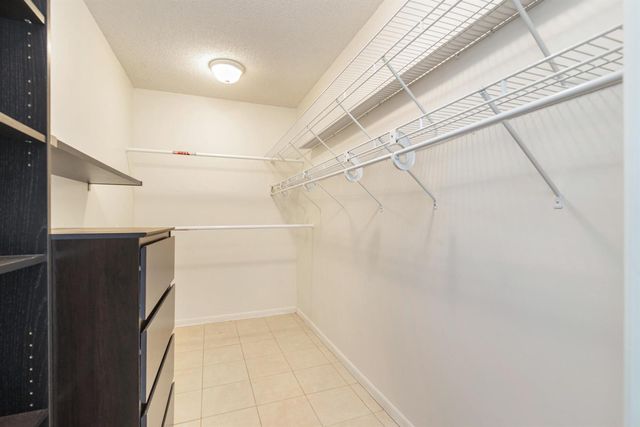 2000 Presidential Way 206, West Palm Beach, FL 33401