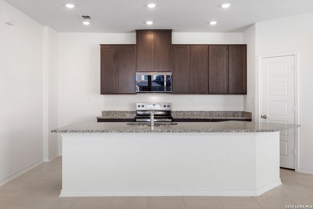 9306 DEVILS RIVER, Converse, TX 78109