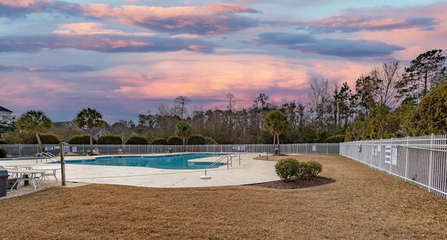 131 Chenoa Dr Unit D, Murrells Inlet, SC 29576