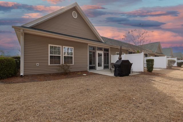 131 Chenoa Dr Unit D, Murrells Inlet, SC 29576