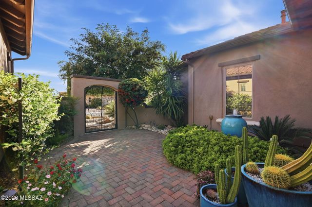 66218 E Box Elder Road, Tucson, AZ 85739