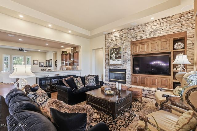 66218 E Box Elder Road, Tucson, AZ 85739