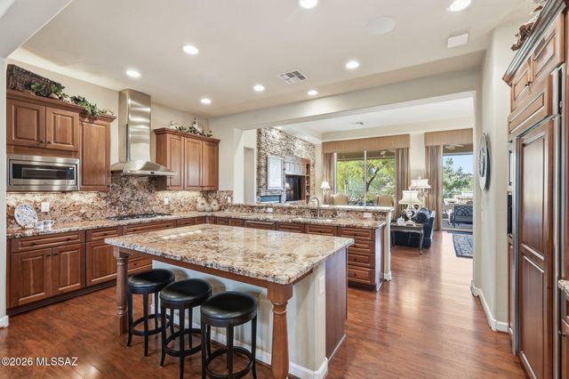 66218 E Box Elder Road, Tucson, AZ 85739