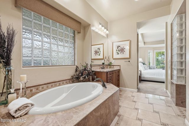 66218 E Box Elder Road, Tucson, AZ 85739