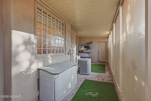 66218 E Box Elder Road, Tucson, AZ 85739