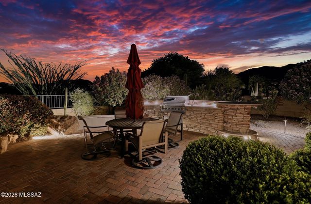 66218 E Box Elder Road, Tucson, AZ 85739