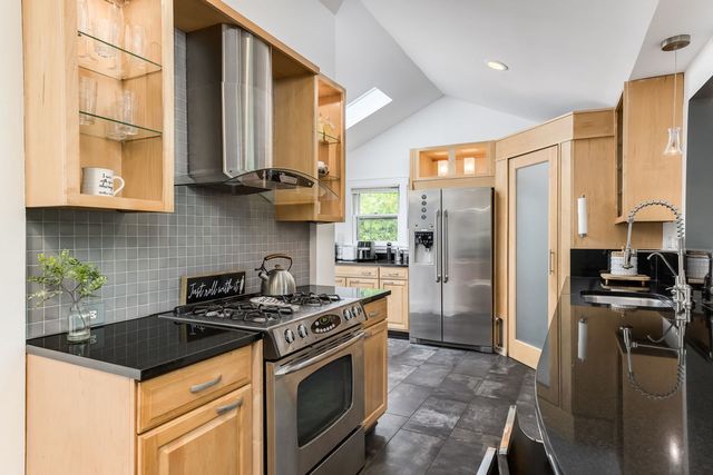 21W363 Walnut Road, Glen Ellyn, IL 60137
