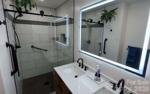 2698 Connestee Trail, Brevard, NC 28712