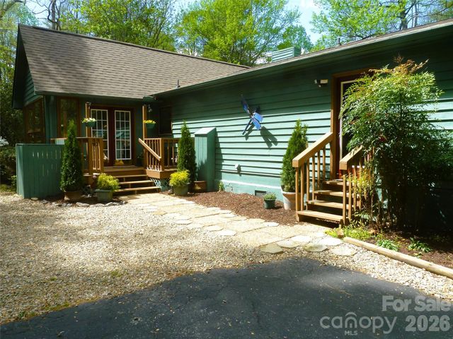 2698 Connestee Trail, Brevard, NC 28712