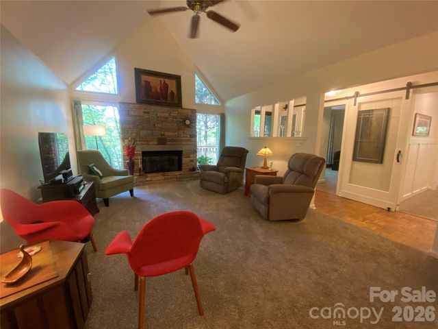 2698 Connestee Trail, Brevard, NC 28712