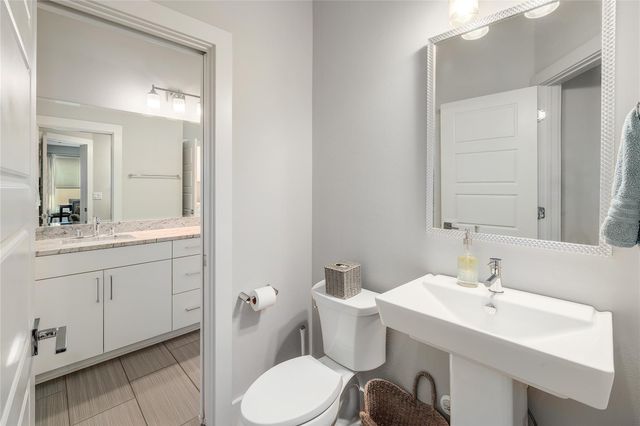 1205 Elm ST 8, Austin, TX 78703