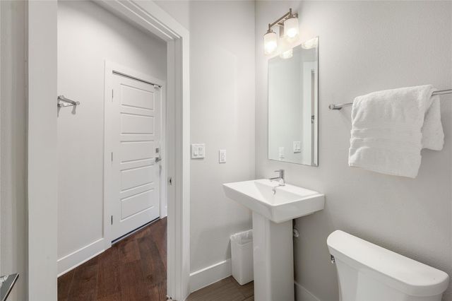 1205 Elm ST 8, Austin, TX 78703